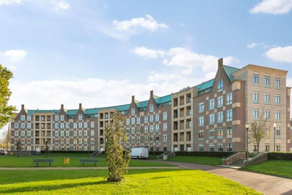 Woning Frans Joseph van Thielpark 116 Helmond