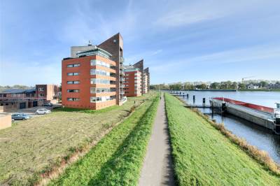 Woning Erik Pinksterblomstraat 22 Oosterhout (NB)