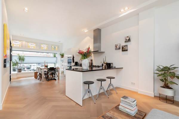 Woning Haarlemmermeerstraat 120h Amsterdam