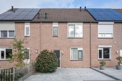 Woning Biezenbeemd 13 Oosterhout (NB)