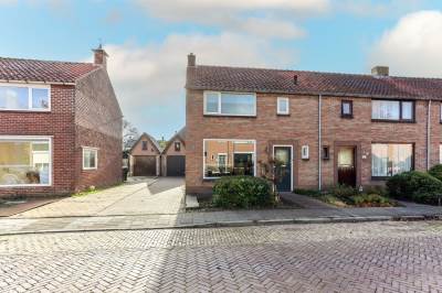 Woning Ambachtsstraat 42 's-Gravenpolder