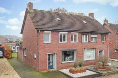 Woning Gouverneur van Sonsbeecklaan 5 Reuver