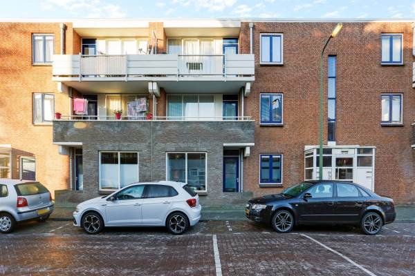 Woning Charlotte de Bourbonstraat 21 Den Haag