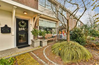 Woning Troelstralaan 83 Zwanenburg