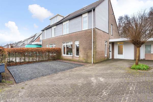 Woning Veenlanden 62 Steenwijk