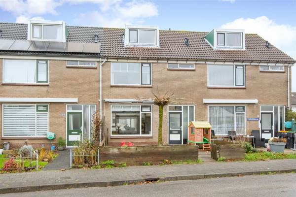 Woning Populierenlaan 27 Zuid-Scharwoude