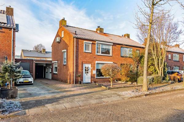 Woning Jasmijnstraat 12 Beneden-Leeuwen