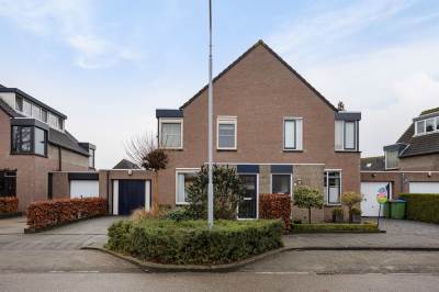 Woning Kamillestraat 8 Zevenbergen