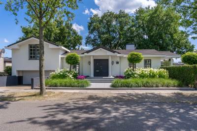 Woning Chet Bakerlaan 2 Eindhoven