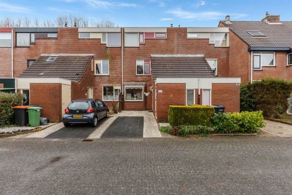 Woning Langetuin 213 Zwaag