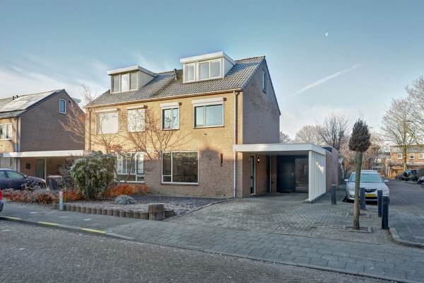 Woning de Ruyterstraat 5a Weurt