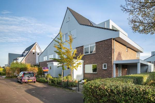 Woning Veenpluis 16 Den Haag