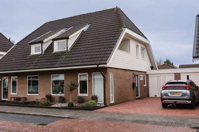 Woning Bunschotenlaan 13 Emmeloord