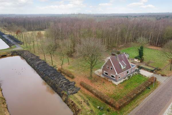 Woning Scholtenskanaal WZ 96 Klazienaveen-Noord