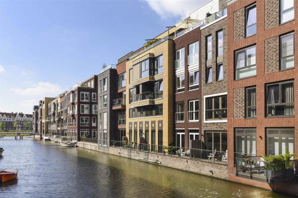 Woning Narva-eiland 124 Amsterdam