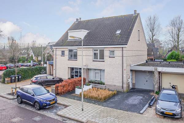 Woning Rietzangerweg 3 Diemen