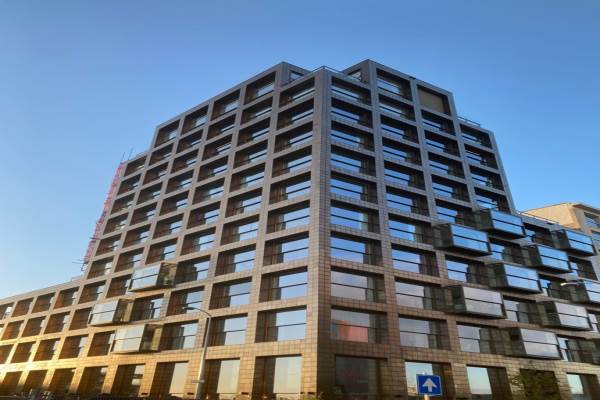 Woning Haparandadam 2F 2 +pp AMSTERDAM