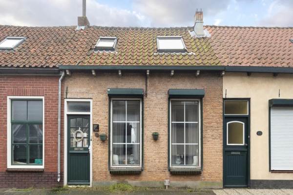 Woning Molendijk 102 NIEUWE-TONGE