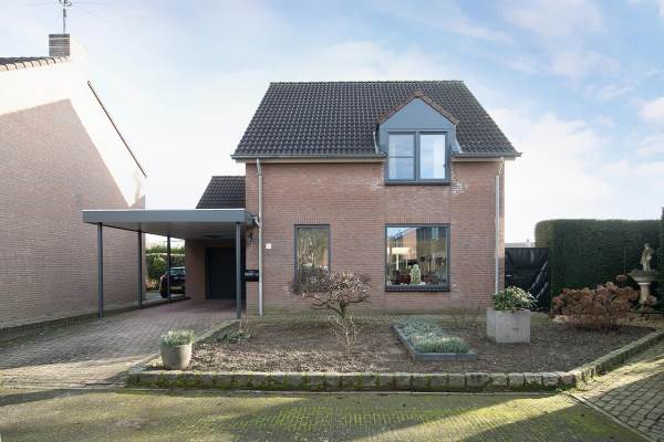 Woning Schuttersveld 28 Roggel