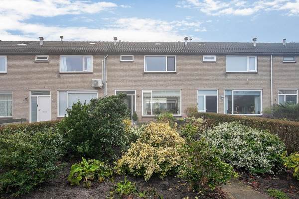 Woning Kreekkant 8 ZEVENBERGEN