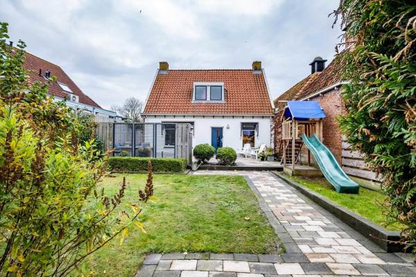 Woning De Poarte 6 Stiens