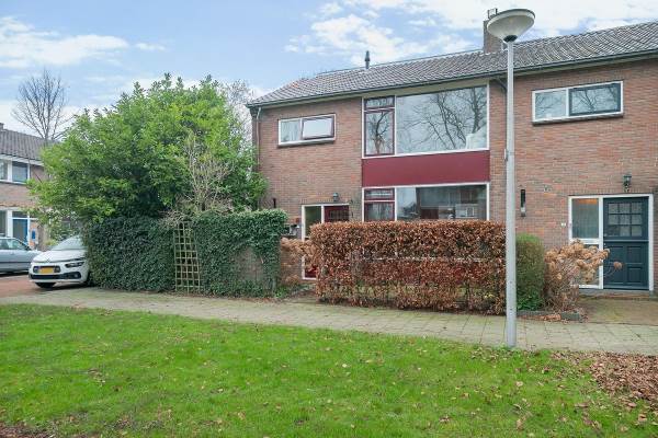 Woning Nassaustraat 12 POORTUGAAL