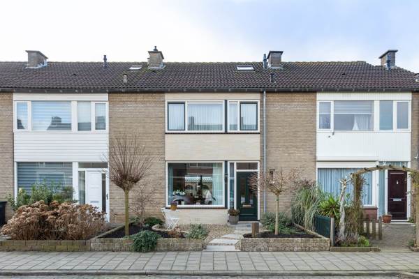 Woning Vierambachtsstraat 27 Ter Aar