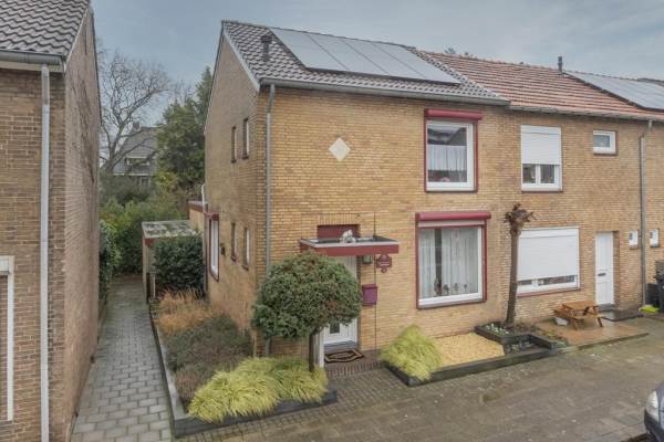 Woning Prins Bernhardstraat 10 Landgraaf