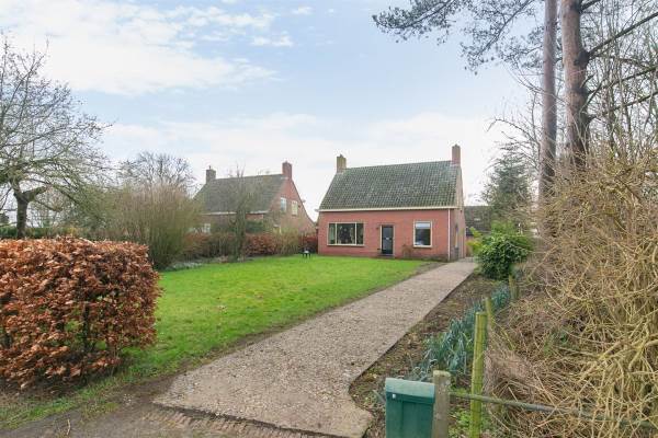 Woning Eppenhuizerweg 8 Eppenhuizen