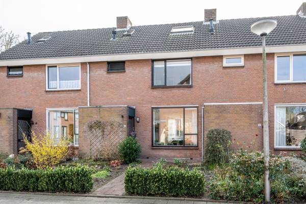 Woning Scholekster 18 Sommelsdijk