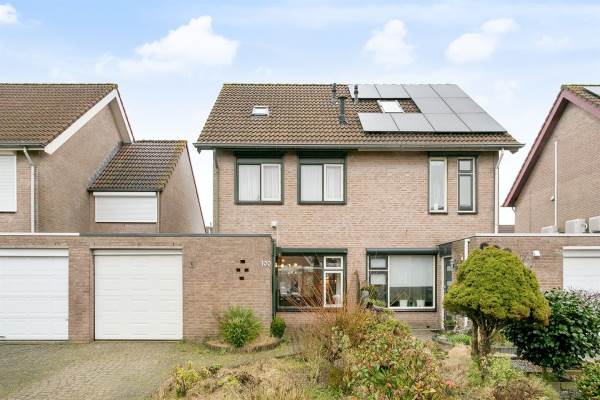 Woning Enclaveberg 100 Roosendaal