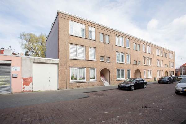 Garage Spionkopstraat 47a Den Haag