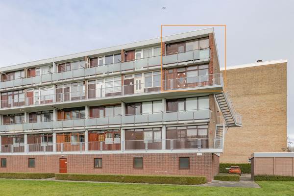 Woning van der Waalsstraat 128 Vlaardingen