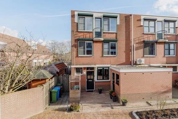 Woning Engelenburg 42 Alphen aan den Rijn