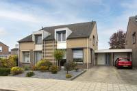 Woning Jan van Salmstraat 43 Born