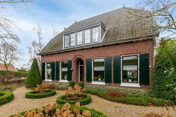Woning Rivierdijk 479-480 HARDINXVELD-GIESSENDAM