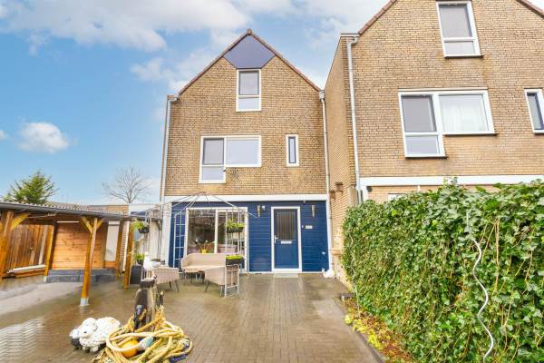 Woning Karveel 461 Lelystad