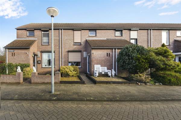 Woning Buizerdhorst 56 Roermond