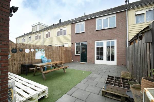 Woning Prins Clausstraat 31 Genemuiden