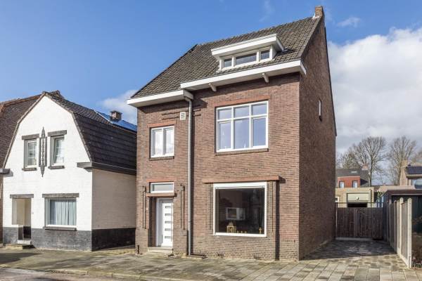 Woning Weustenraedtstraat 55 Hoensbroek