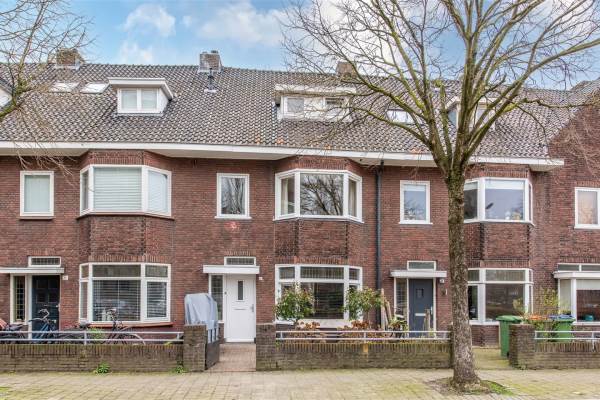 Woning van Voorst tot Voorststraat 11 Breda