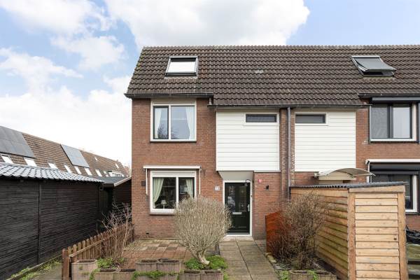 Woning Pijlstaart 76 Hellevoetsluis