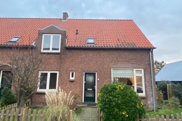 Woning Prins Bernhardlaan 15 Kaag