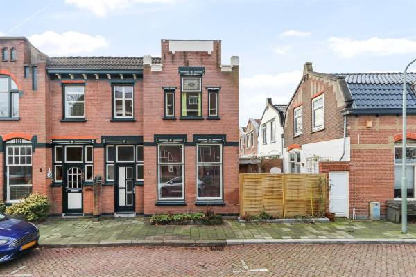 Woning Oranje Vrijstaatplein 1 Dordrecht