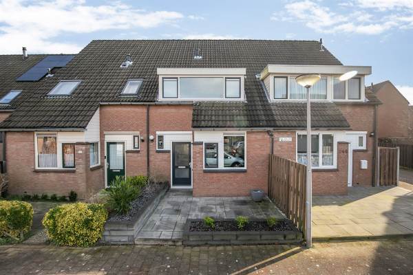 Woning Karperveen 246 Spijkenisse