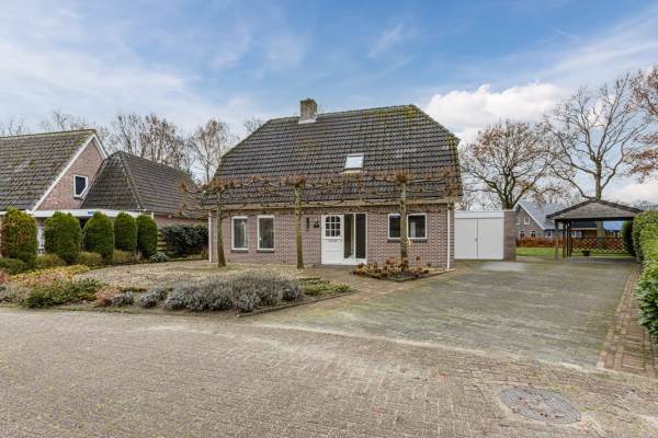 Woning De Tippe 12 Fluitenberg