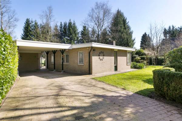 Woning Kanaal O.Z. 927 Drijber
