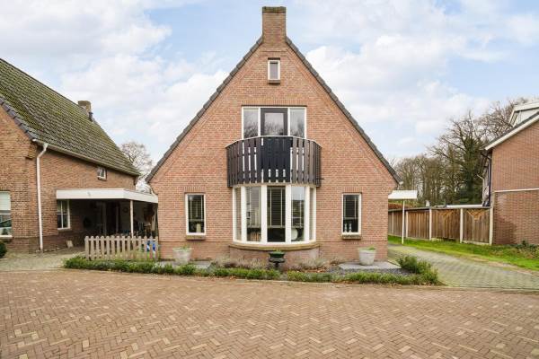 Woning Demeterlaan 15 Enschede