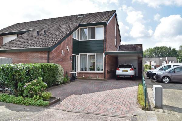 Woning van Echtenlaan 76 Coevorden