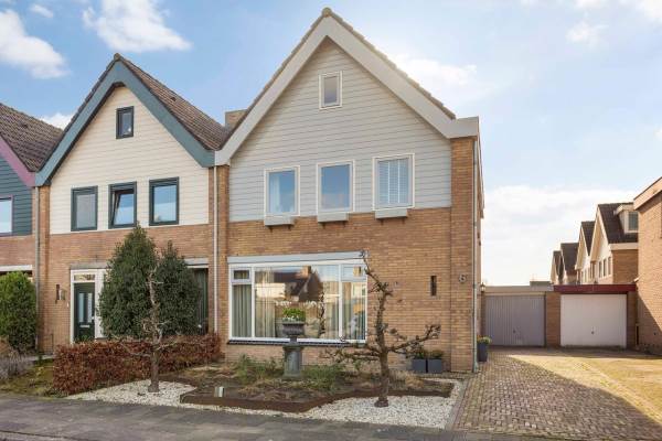 Woning Perengaard 6 OCHTEN